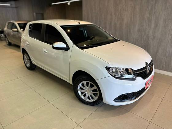 RENAULT SANDERO 1.6 EXPRESSION 8V FLEX 4P AUTOMATIZADO